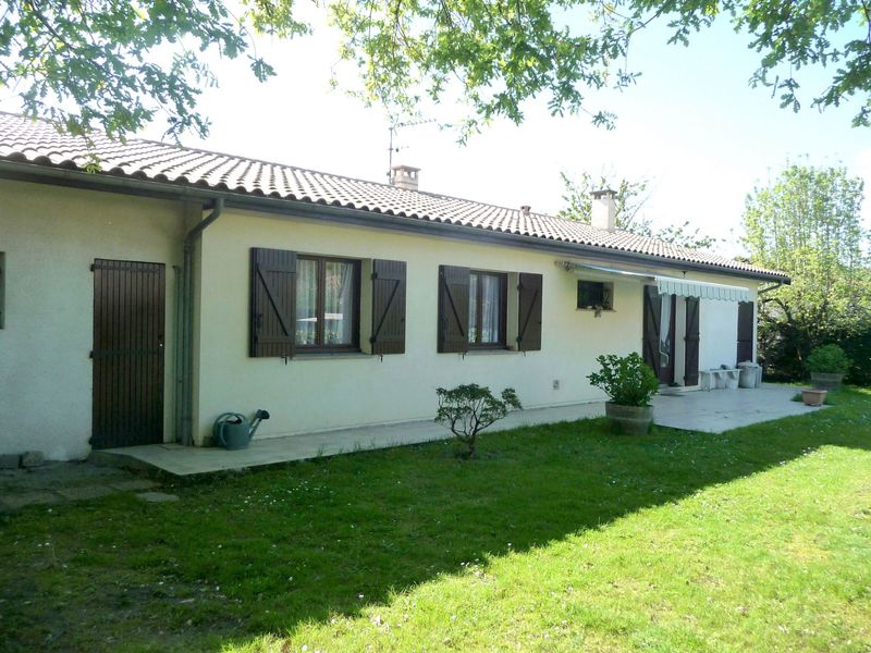 Maison plain pied 113m² 3 chambres garage 775m² de terrain Cestas Réjouit